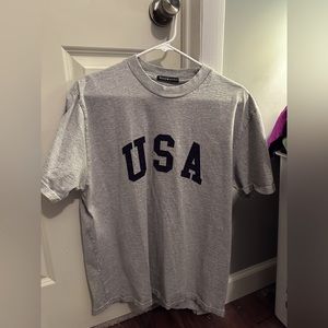 Brandy Melville tshirt